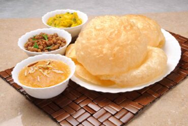 How To Make Halwa Puri Recipe