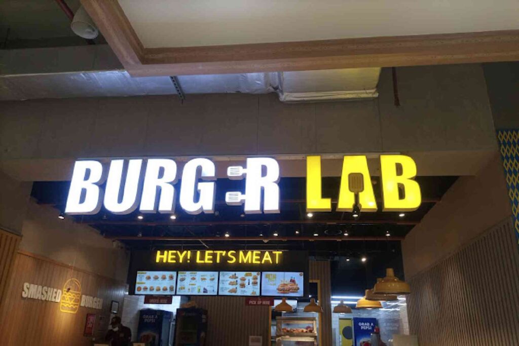 Best Burger Restaurants in Faisalabad
