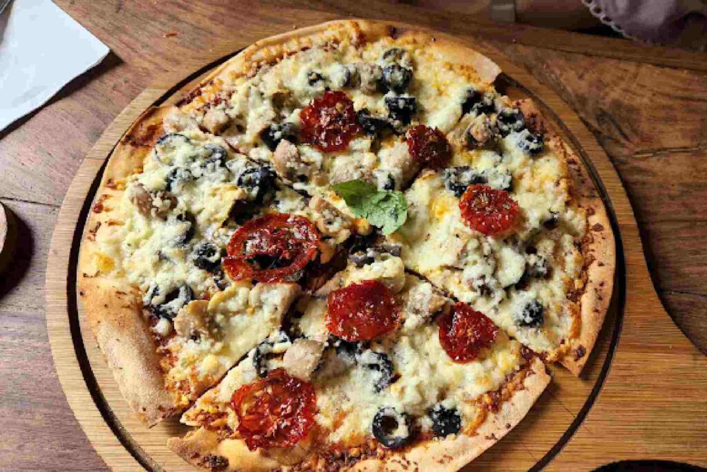 Best Pizza Places in Lahore