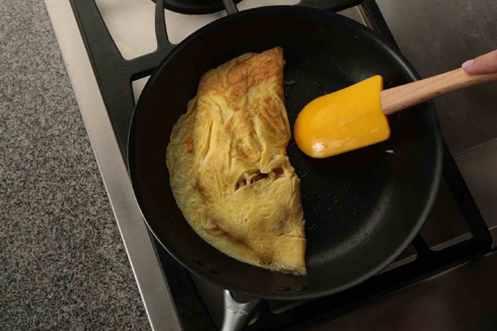 How To Flip An Omelette